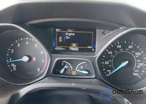 2018 Ford Focus Titanium z USA, uszkodzony, nr VIN 1FADP3N21JL230788